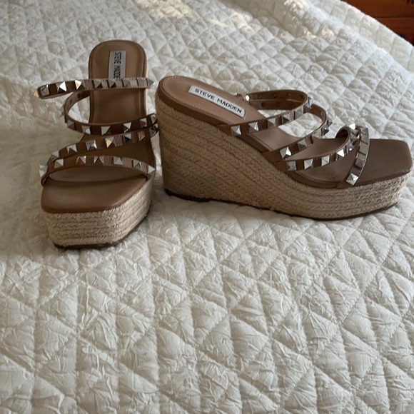 Steve Madden Shoes - Steve Madden wedges
